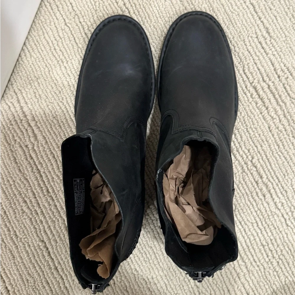 🏷️UGG Women’s Leather Ankle Boot - Picture 8 of 12